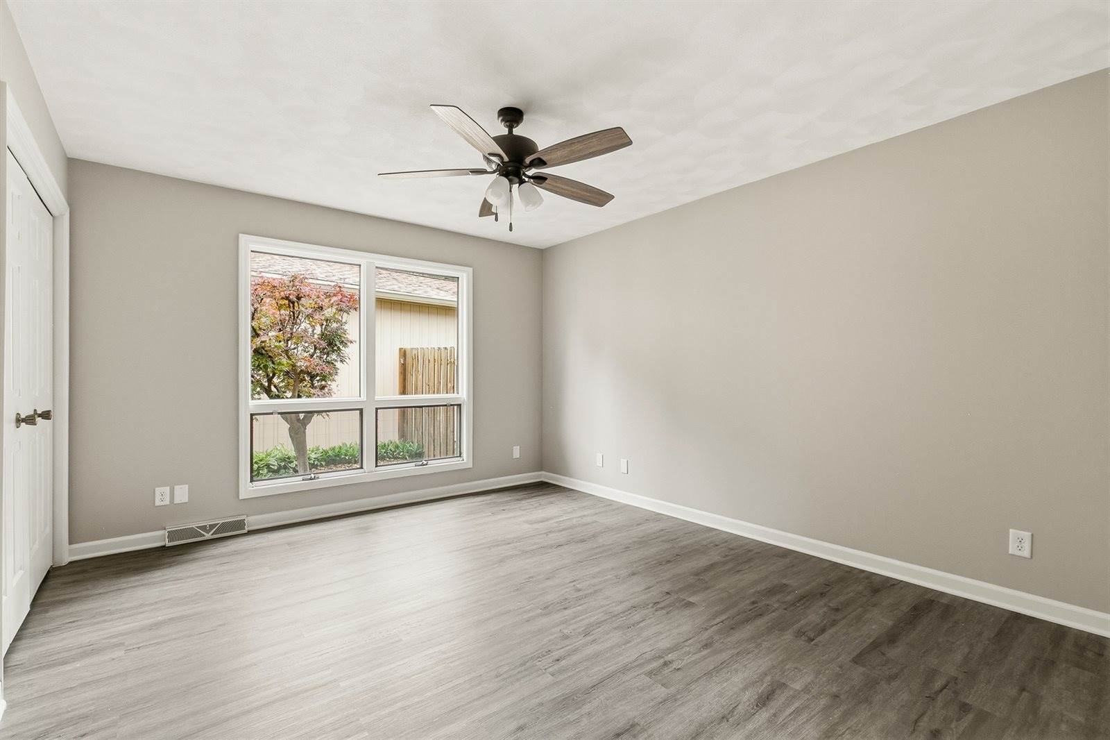 3362 Park 16th Street, Moline, IL 61265