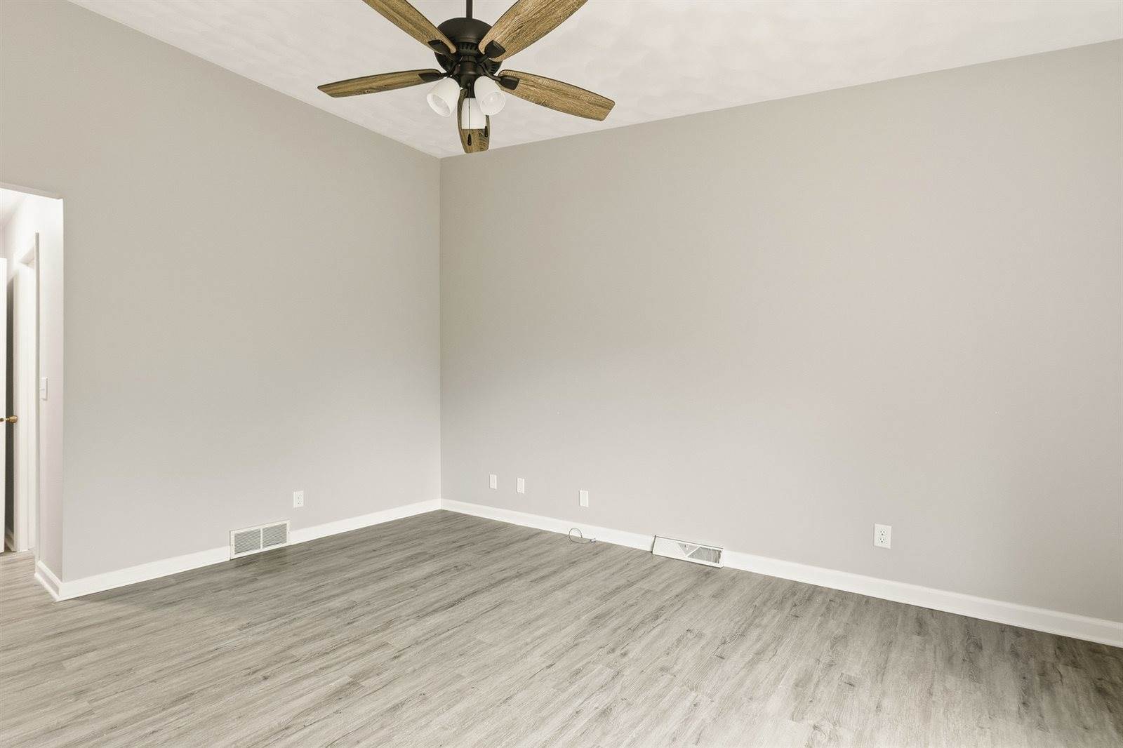 3362 Park 16th Street, Moline, IL 61265