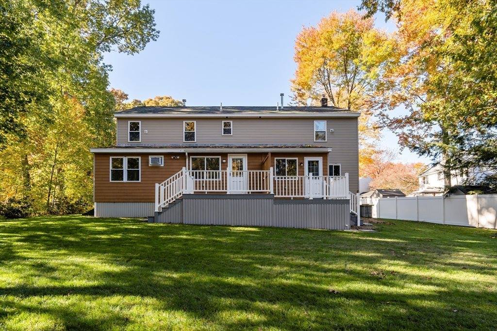 179 Pilgrim Rd, Haverhill, MA 01832