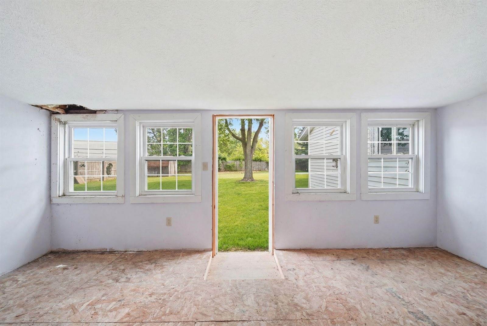 445 March Drive, Adrian, MI 49221