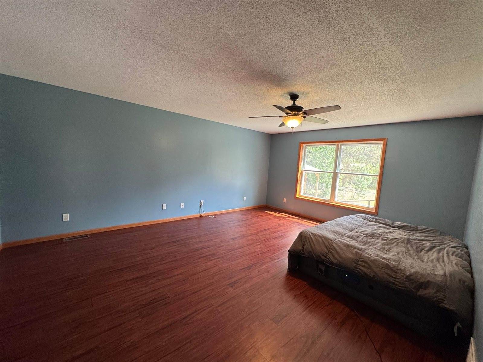 8975 Larimer Drive, Sturgeon Lake, MN 55783