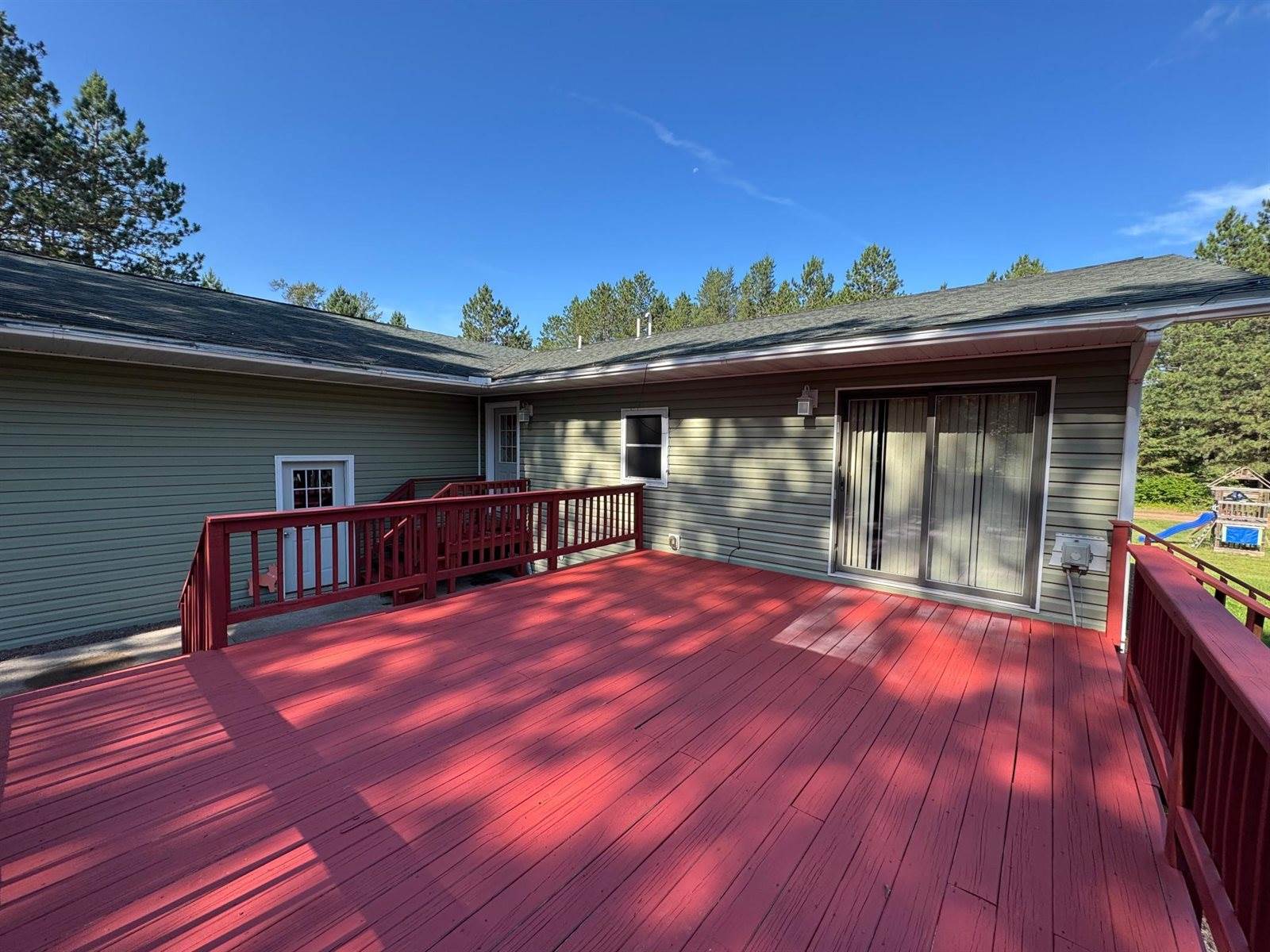 8975 Larimer Drive, Sturgeon Lake, MN 55783