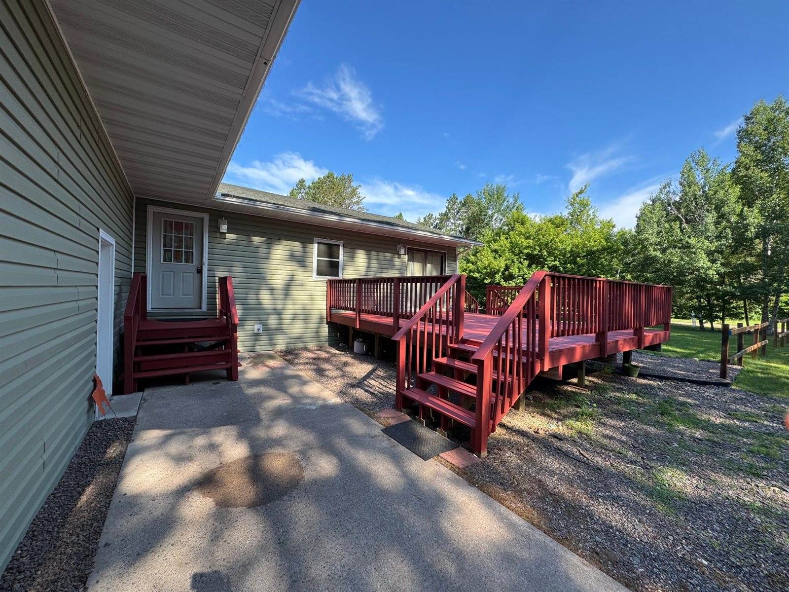 8975 Larimer Drive, Sturgeon Lake, MN 55783