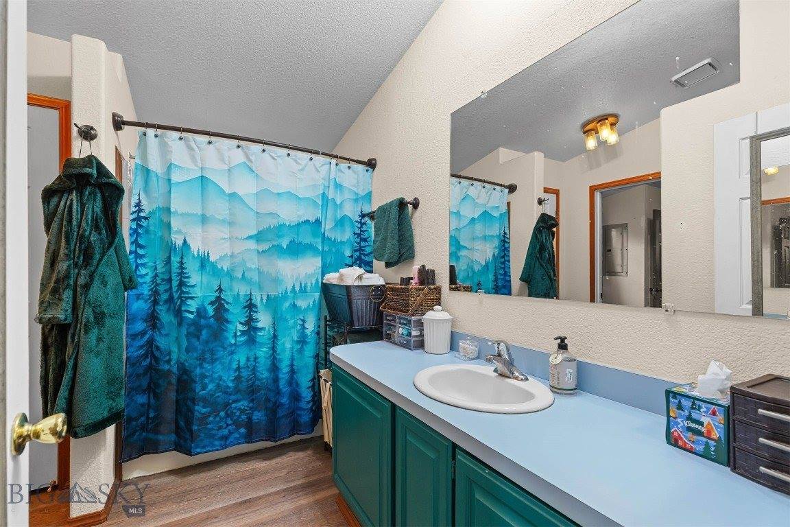 810 Golden West Drive, Belgrade, MT 59714