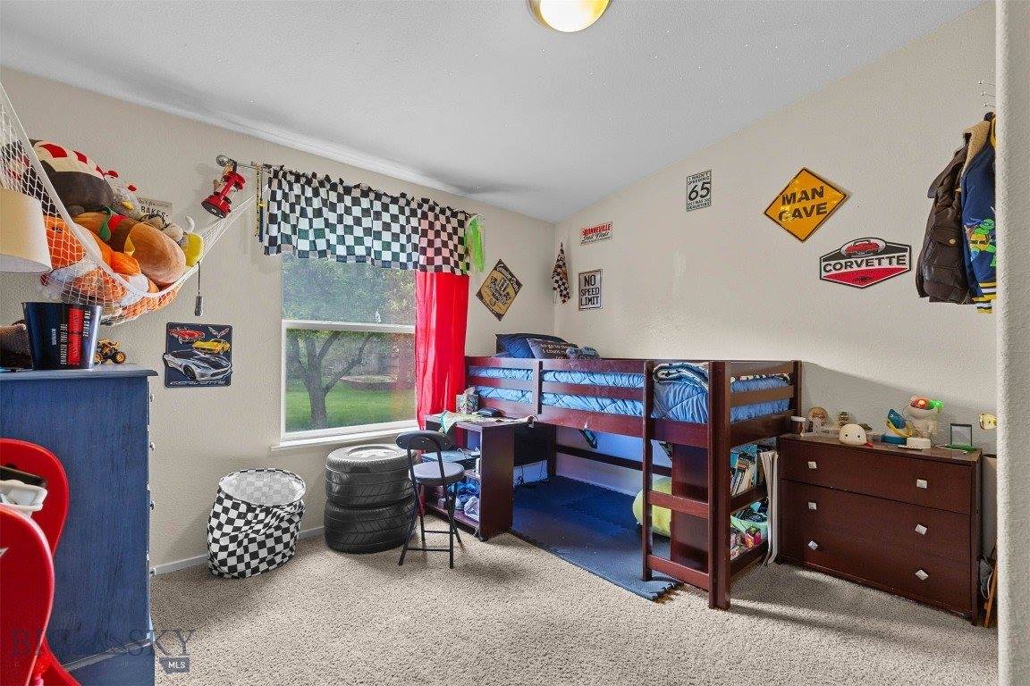 810 Golden West Drive, Belgrade, MT 59714