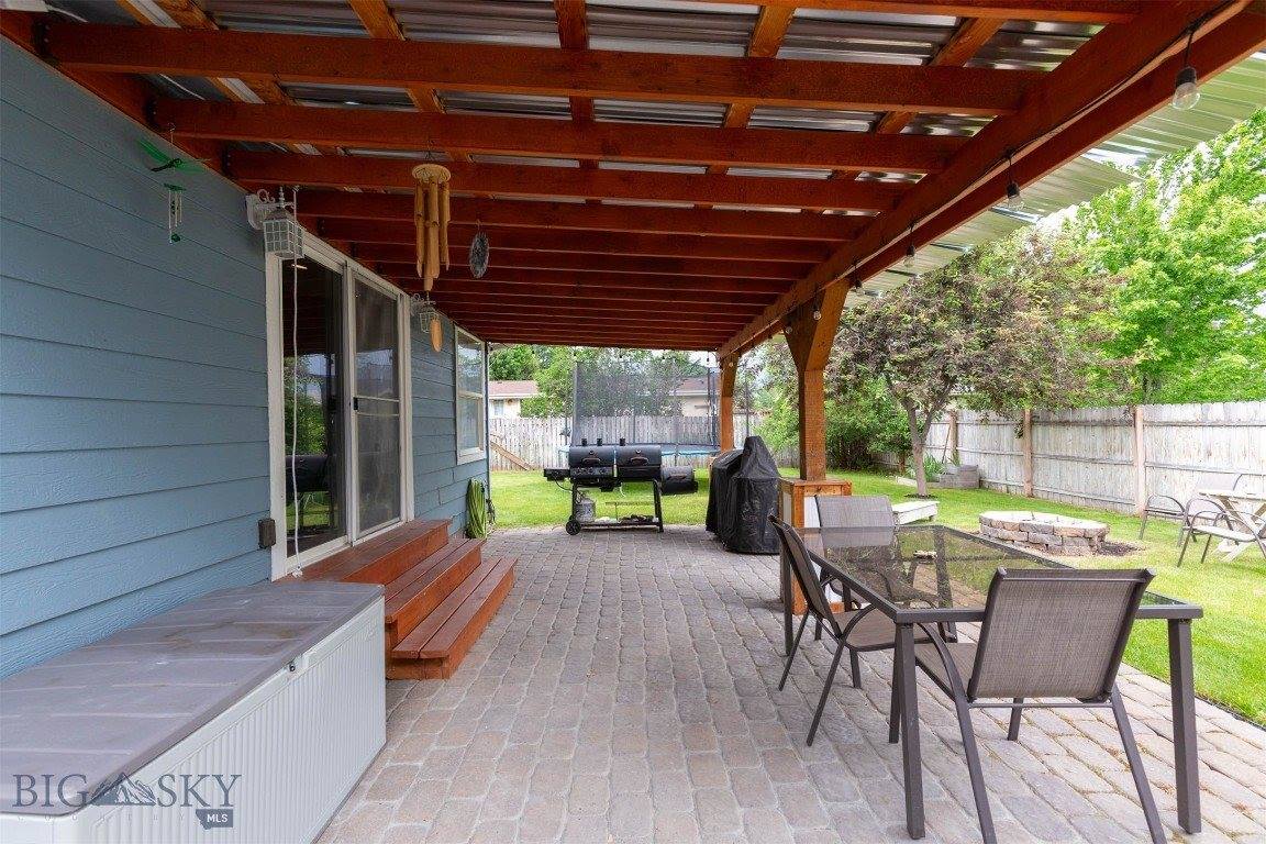 810 Golden West Drive, Belgrade, MT 59714