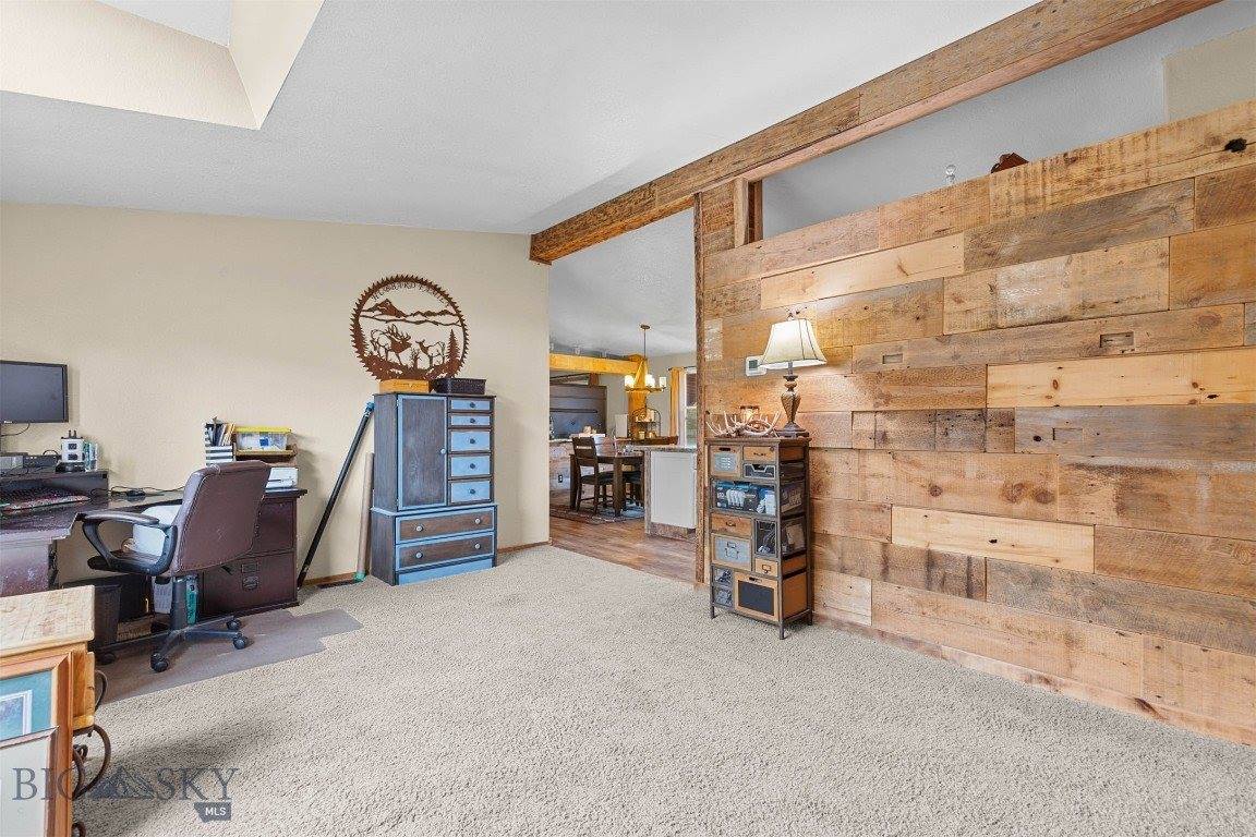 810 Golden West Drive, Belgrade, MT 59714