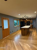 1134 Summit Boulevard, Bismarck, ND 58504