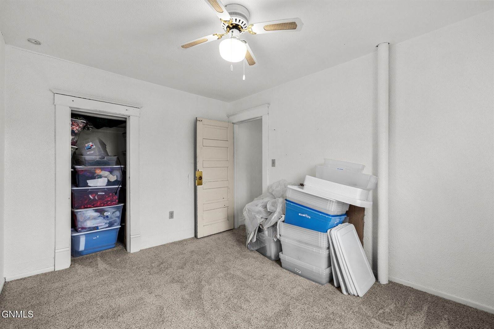 333 3rd Street West, Ross, ND 58776