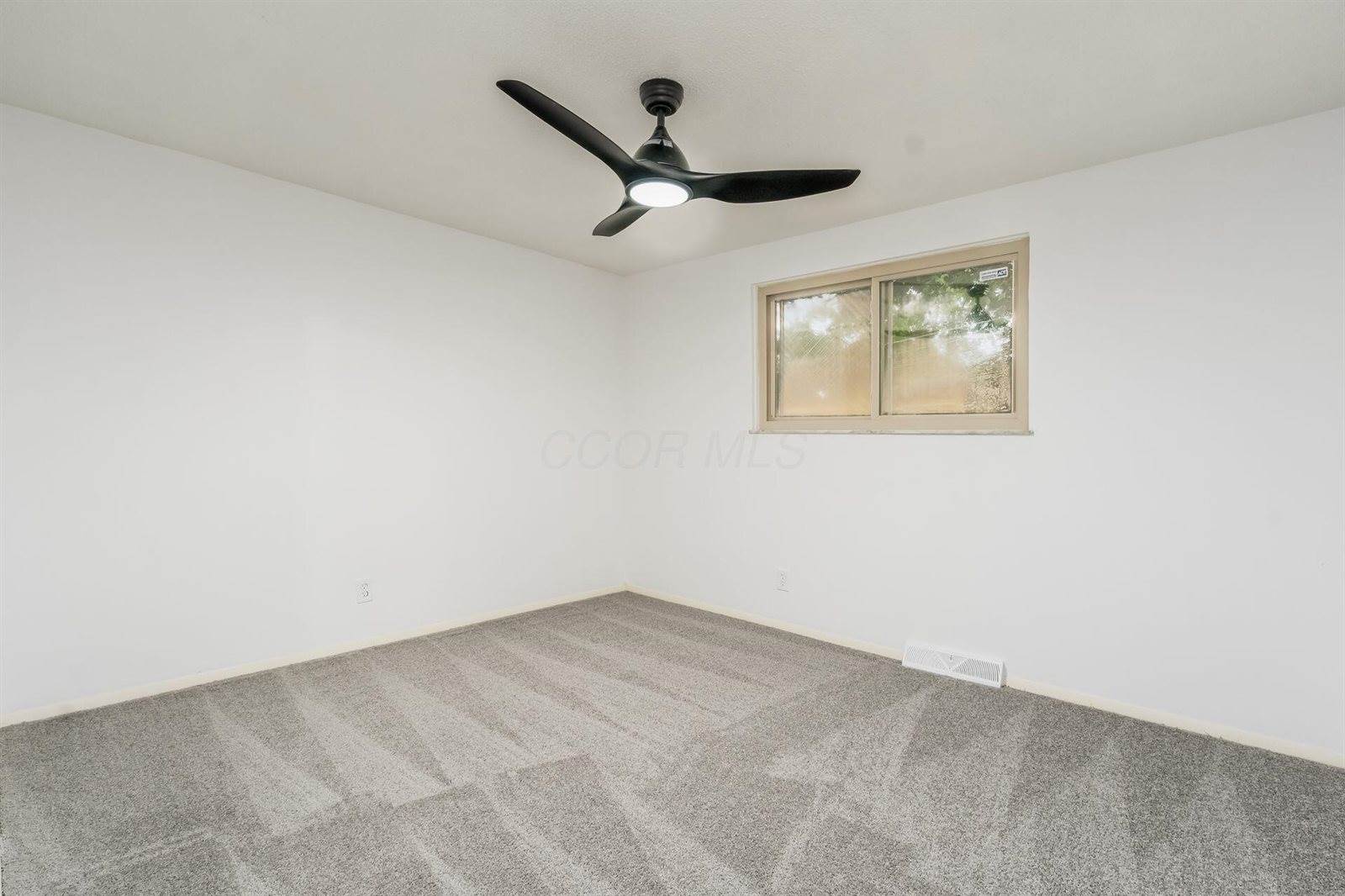6571 Karl Road, Columbus, OH 43229