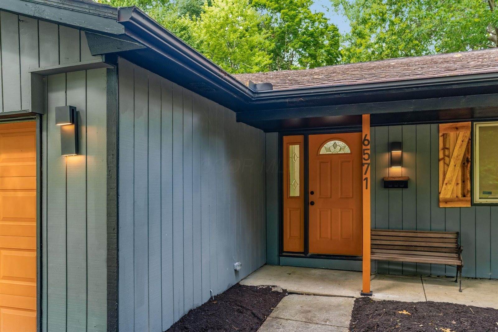 6571 Karl Road, Columbus, OH 43229