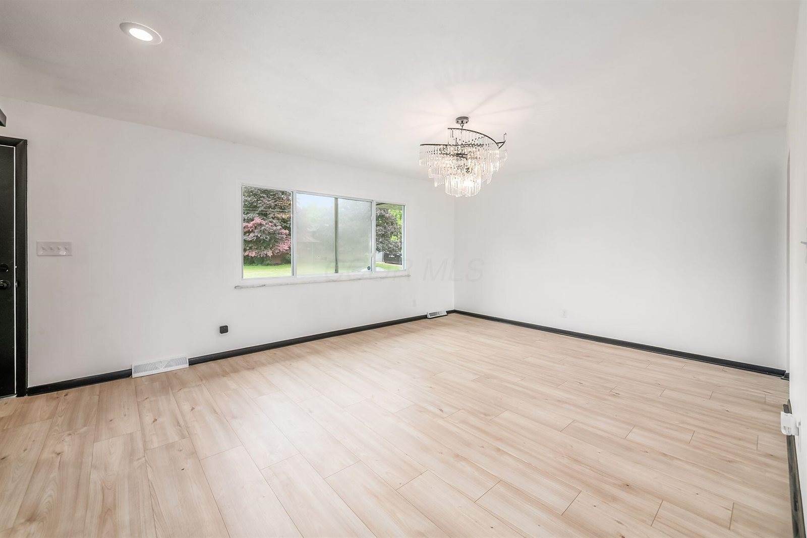 3941 Chrisview Drive, Columbus, OH 43227