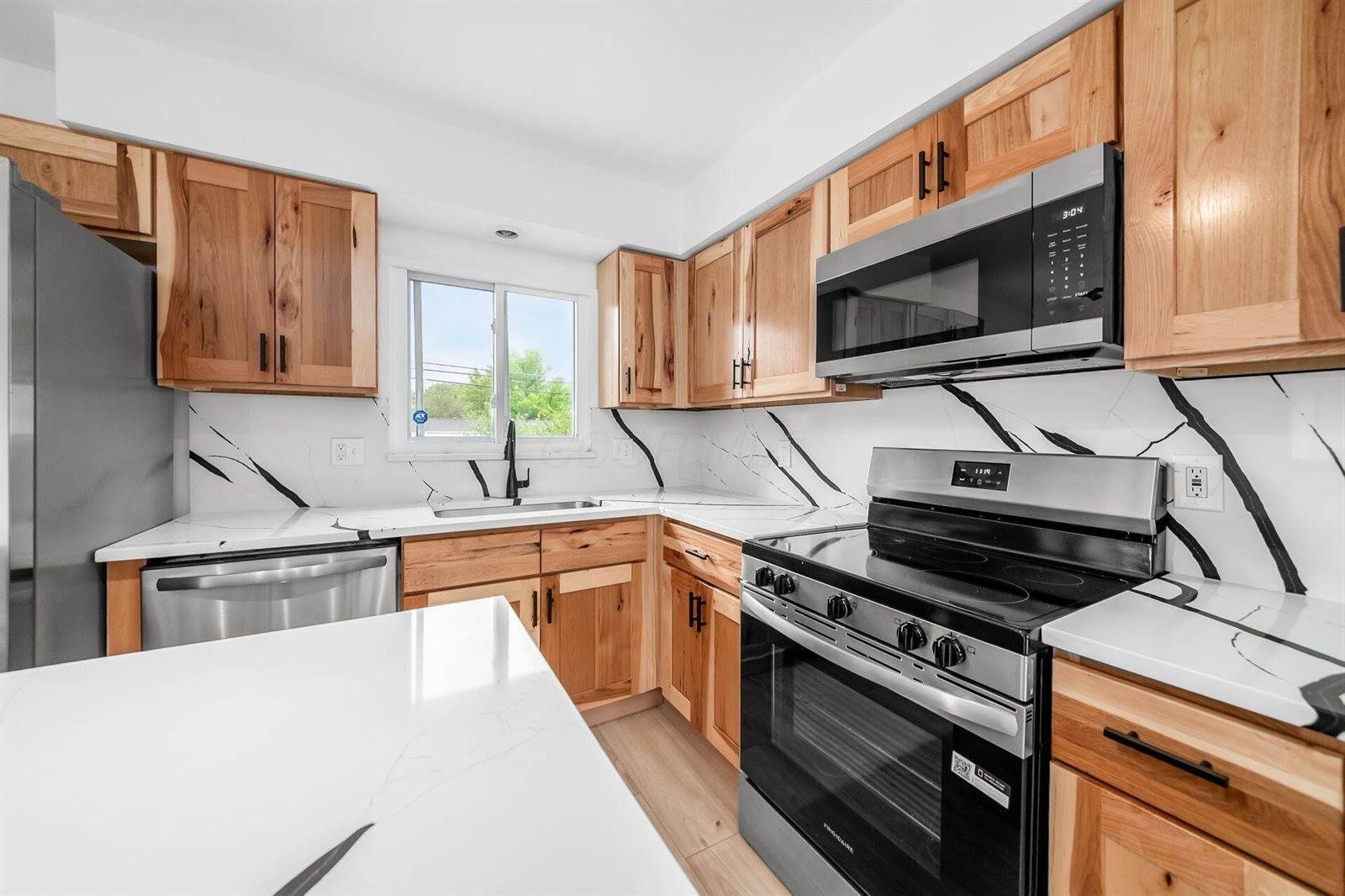 3941 Chrisview Drive, Columbus, OH 43227