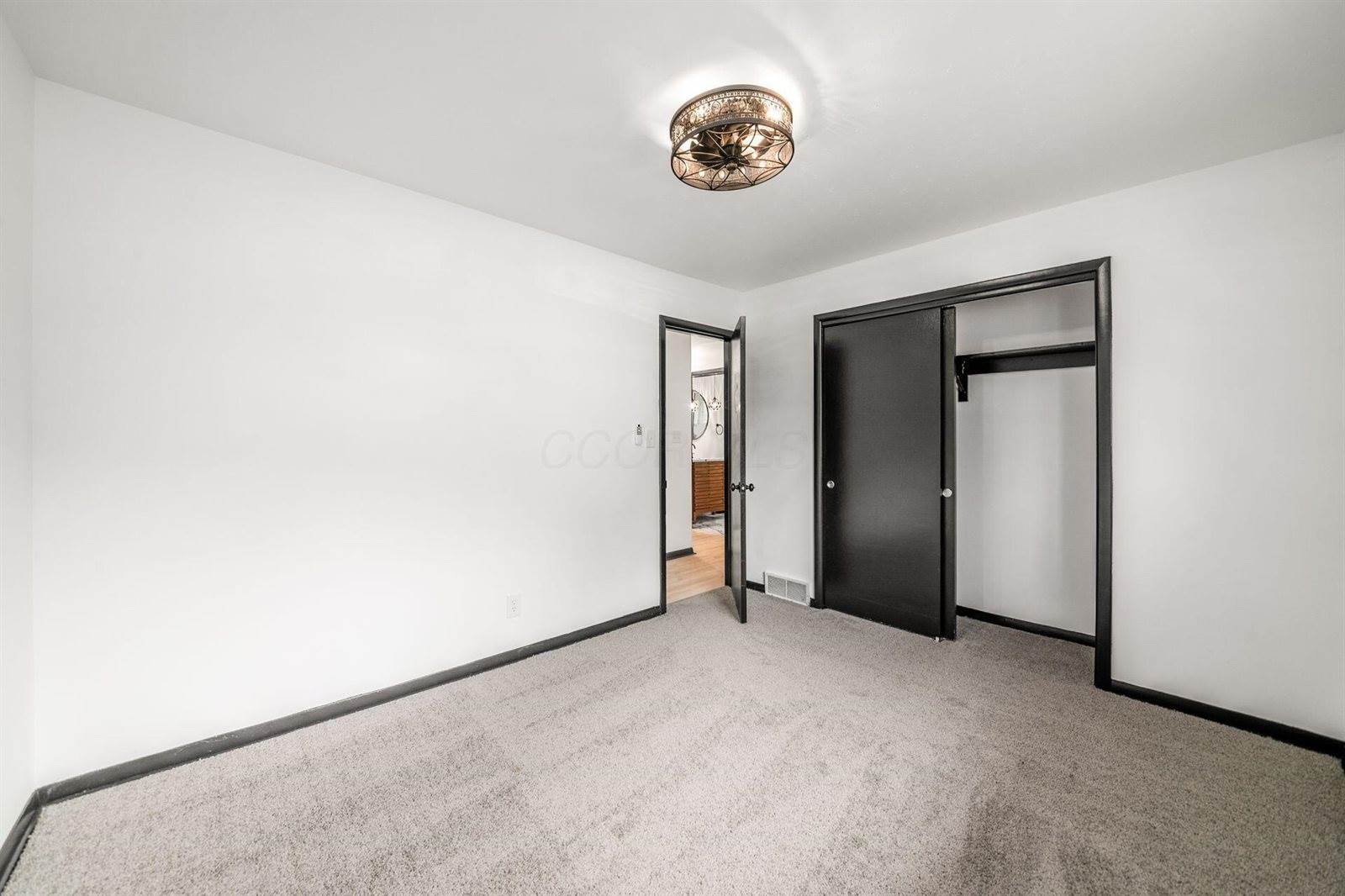 3941 Chrisview Drive, Columbus, OH 43227
