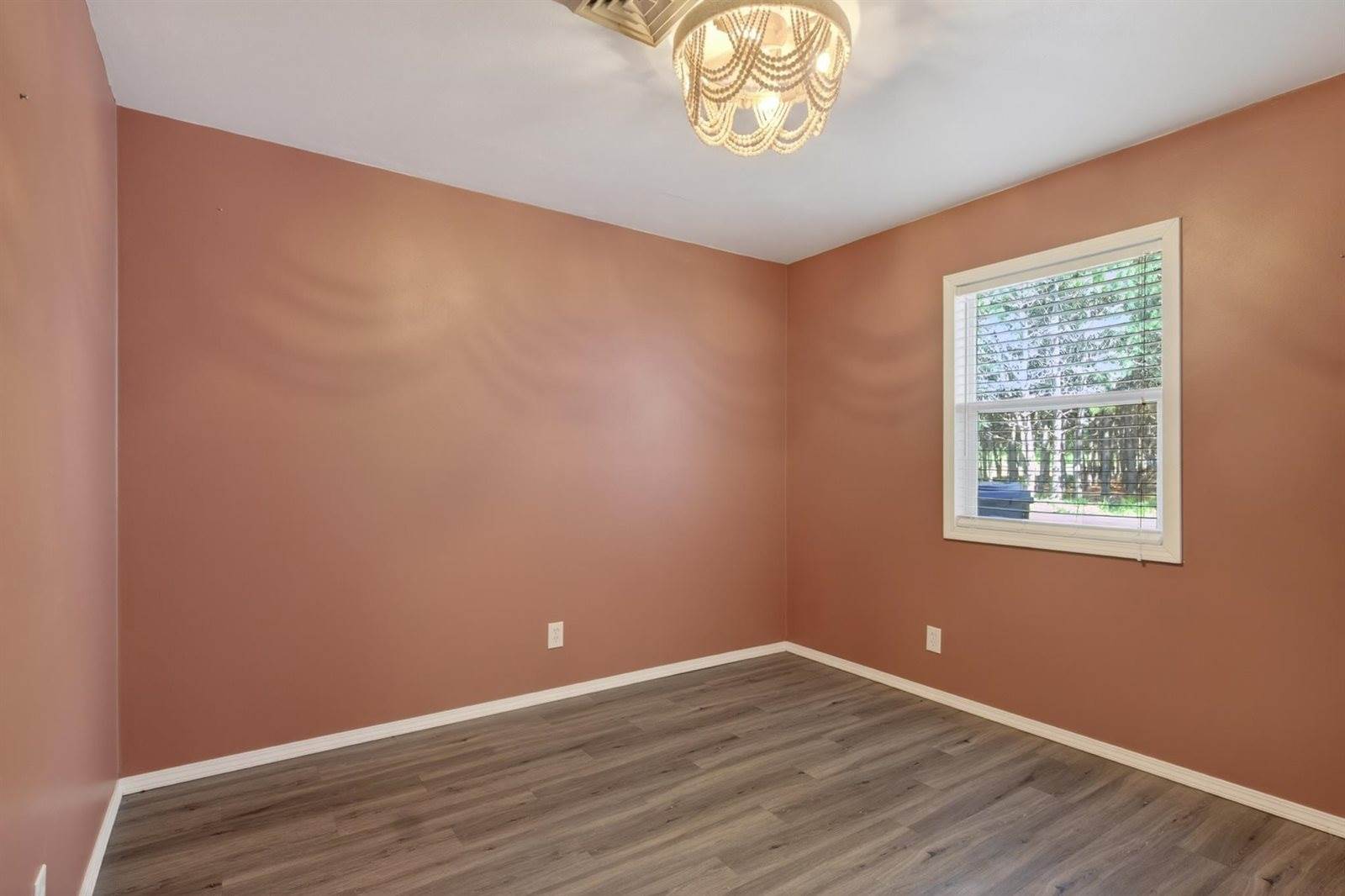 W5230 County Road G, Necedah, WI 54546