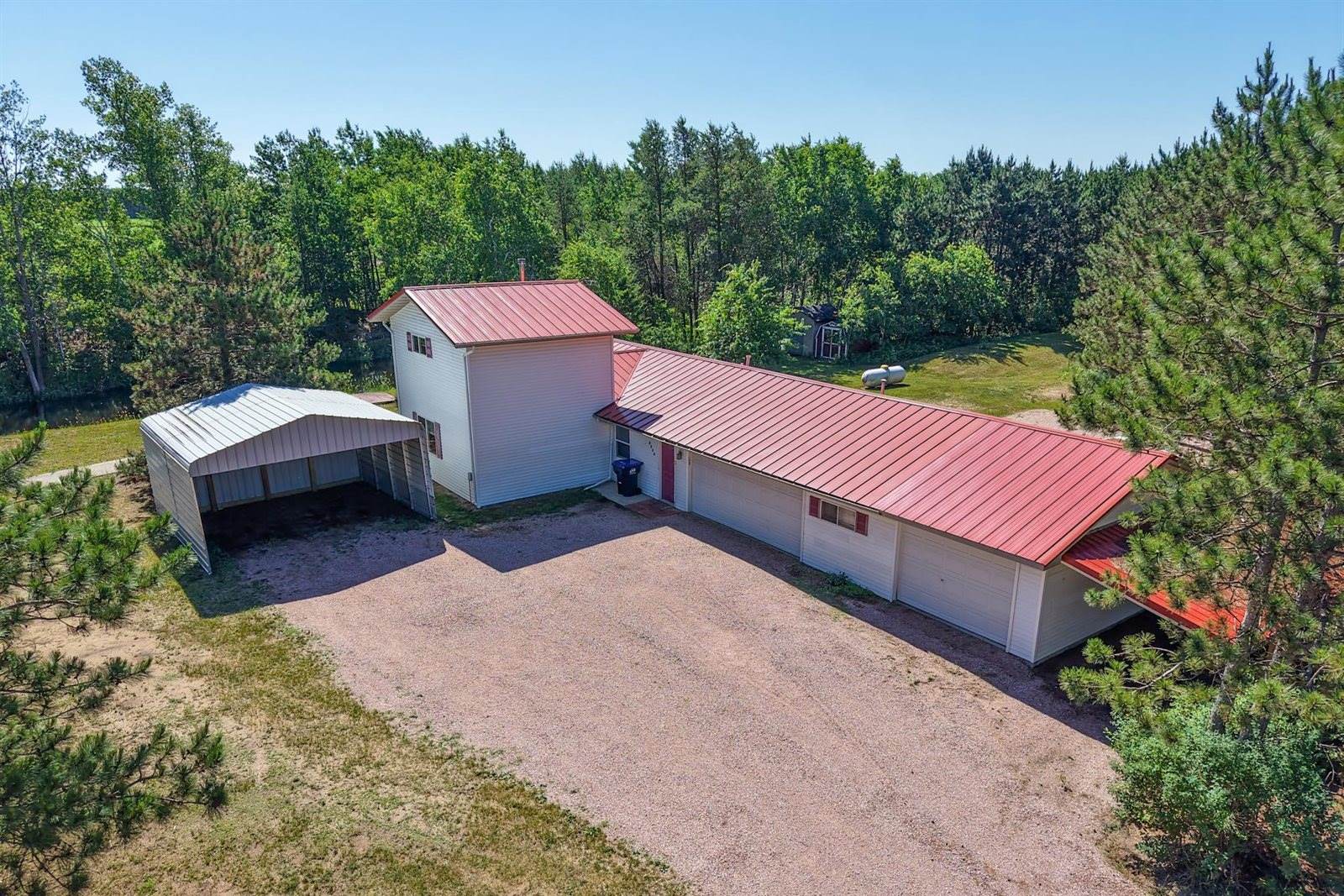W5230 County Road G, Necedah, WI 54546
