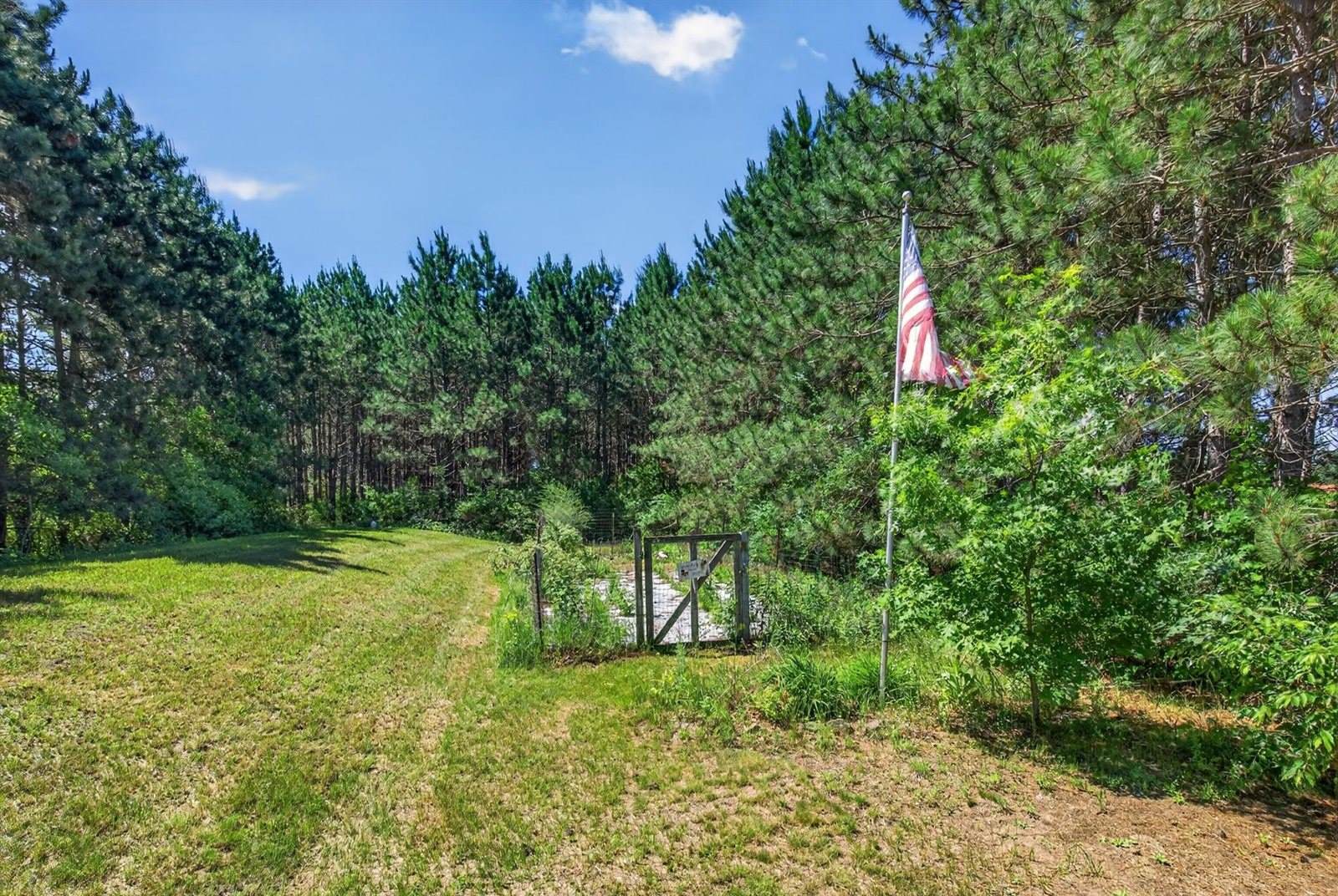 W5230 County Road G, Necedah, WI 54546