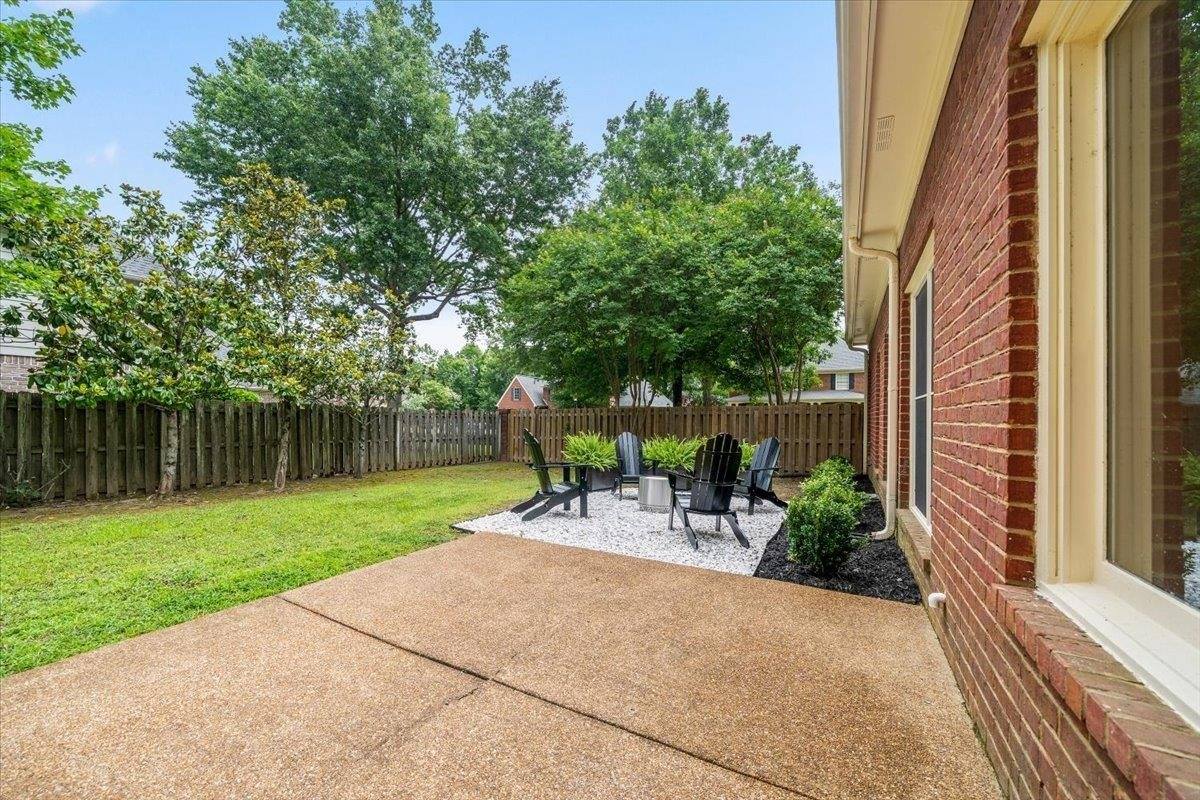 1876 Liles Ln, Collierville, TN 38017