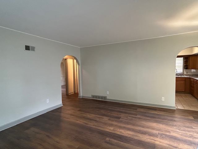 814 SW Orleans St, Topeka, KS 66606