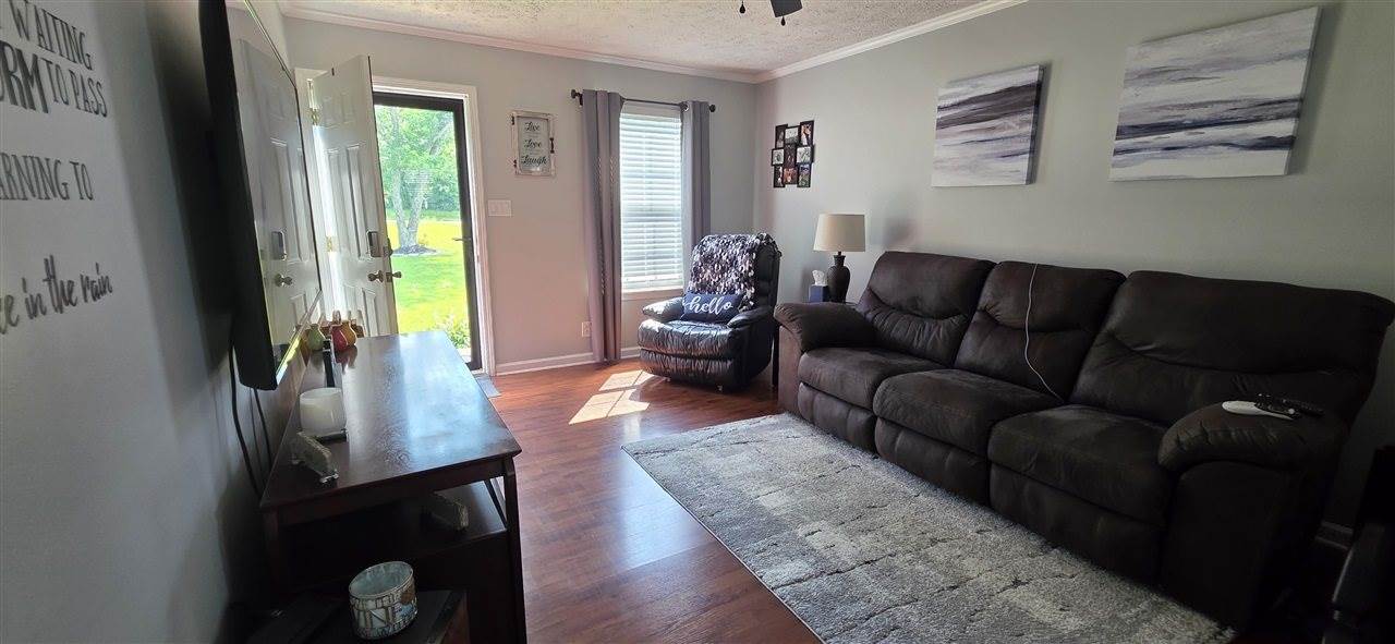 2046 Carneal Road, Oak Grove, KY 42262