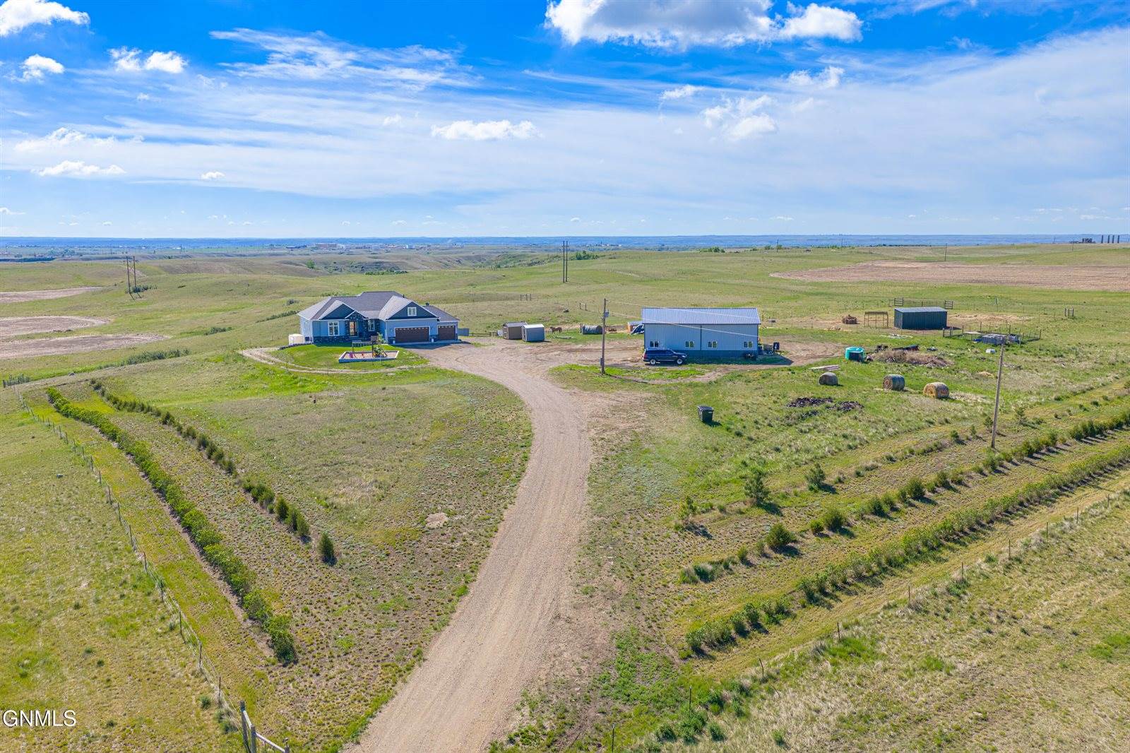 4934 145th Avenue NW, Williston, ND 58801