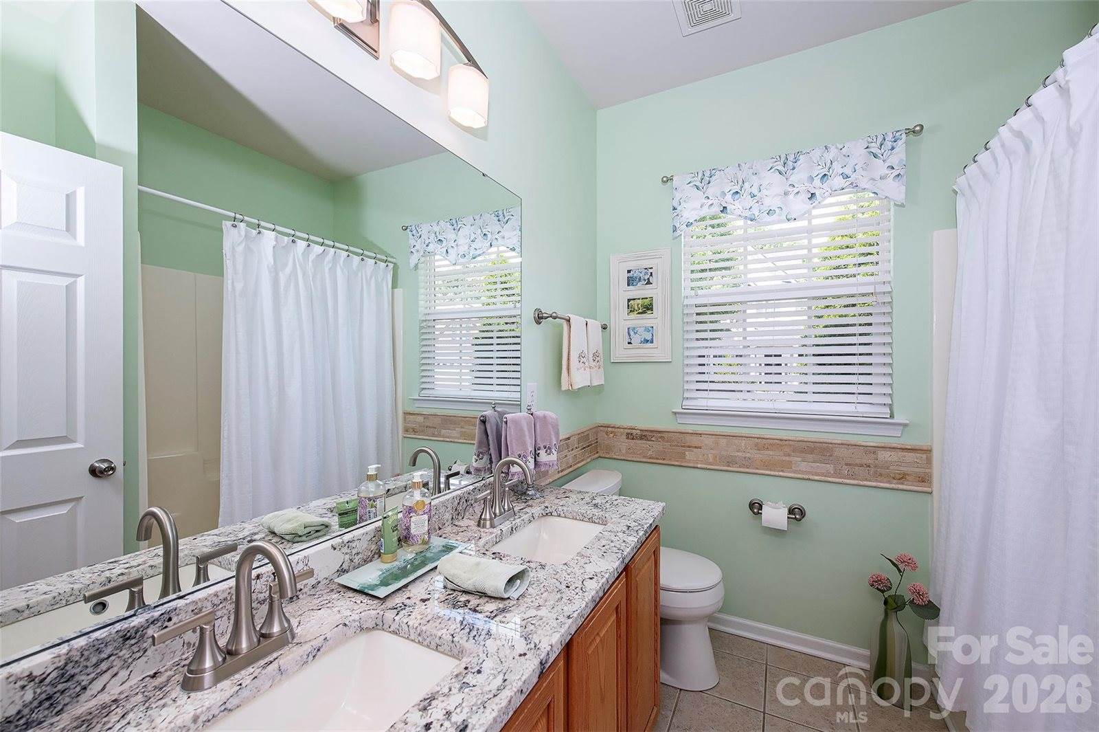 6103 Breckfield Court, Charlotte, NC 28278