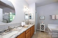 6103 Breckfield Court, Charlotte, NC 28278