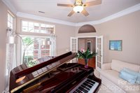 6103 Breckfield Court, Charlotte, NC 28278