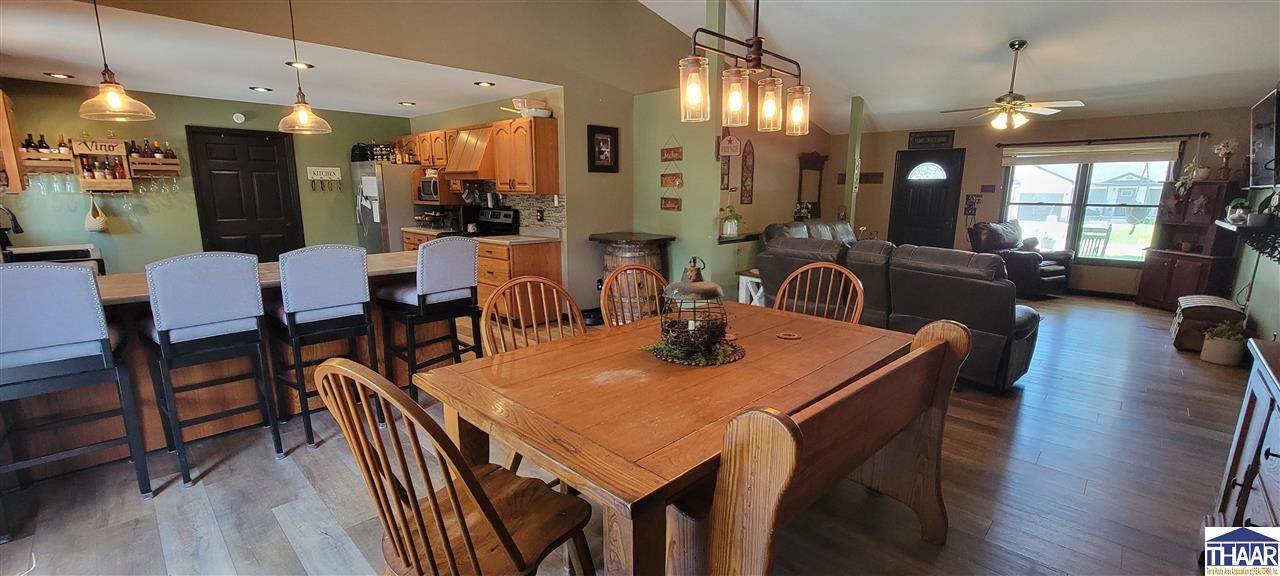 1039 Ewing, Clinton, IN 47842