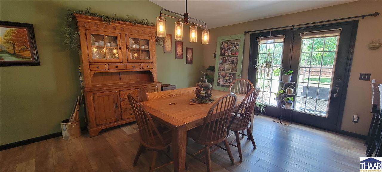 1039 Ewing, Clinton, IN 47842
