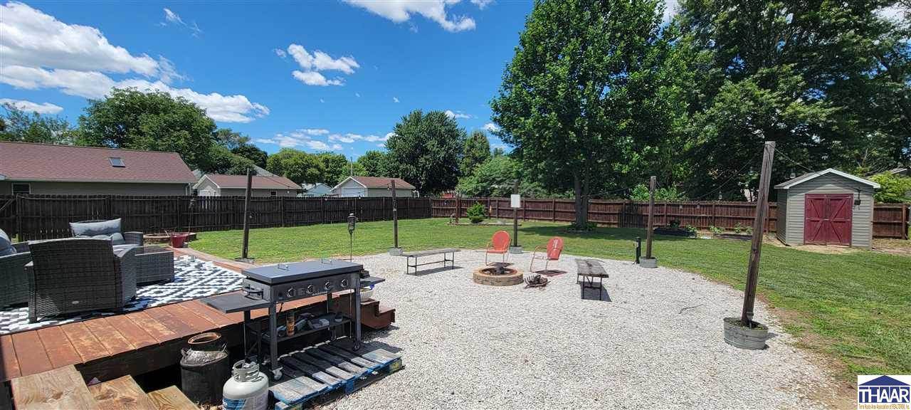 1039 Ewing, Clinton, IN 47842
