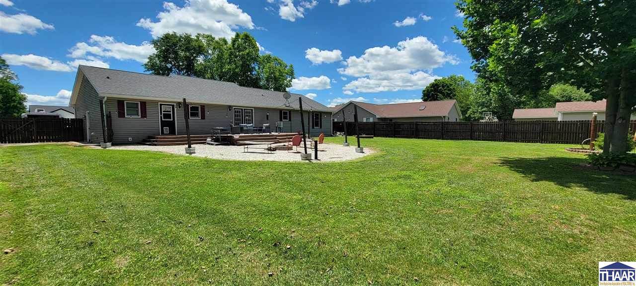 1039 Ewing, Clinton, IN 47842