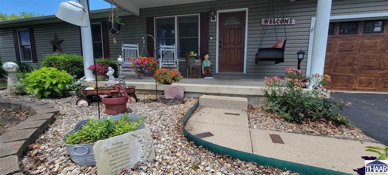 1039 Ewing, Clinton, IN 47842