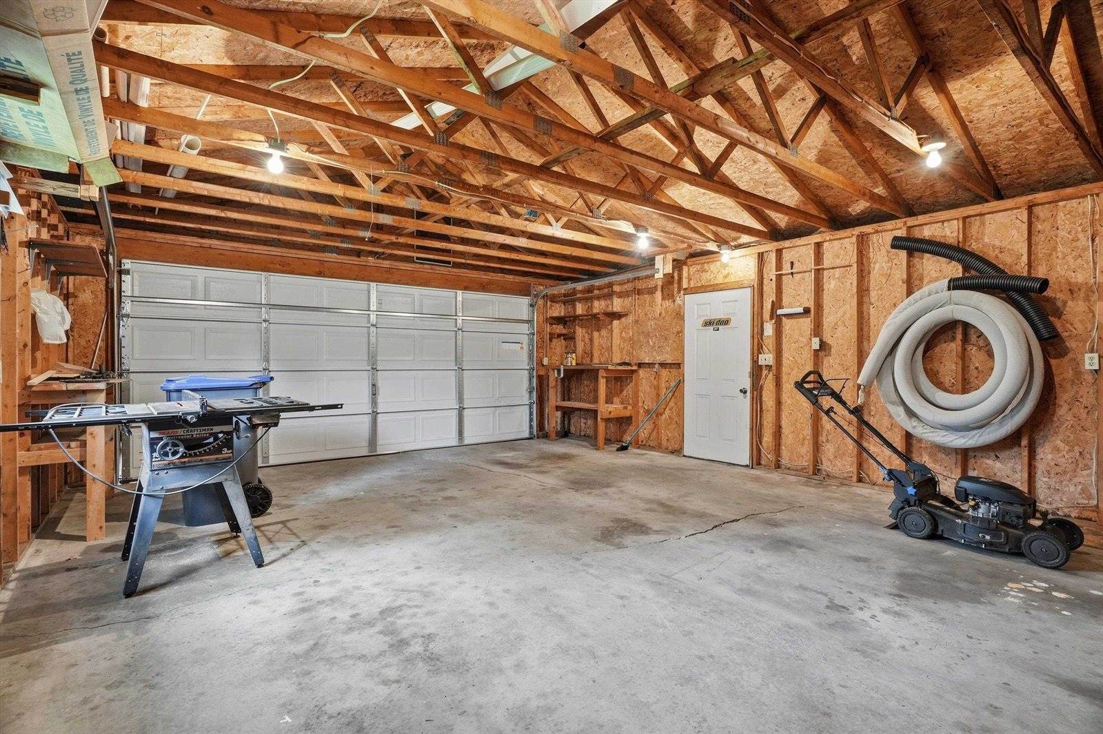 608 E 9th Street, Marshfield, WI 54449
