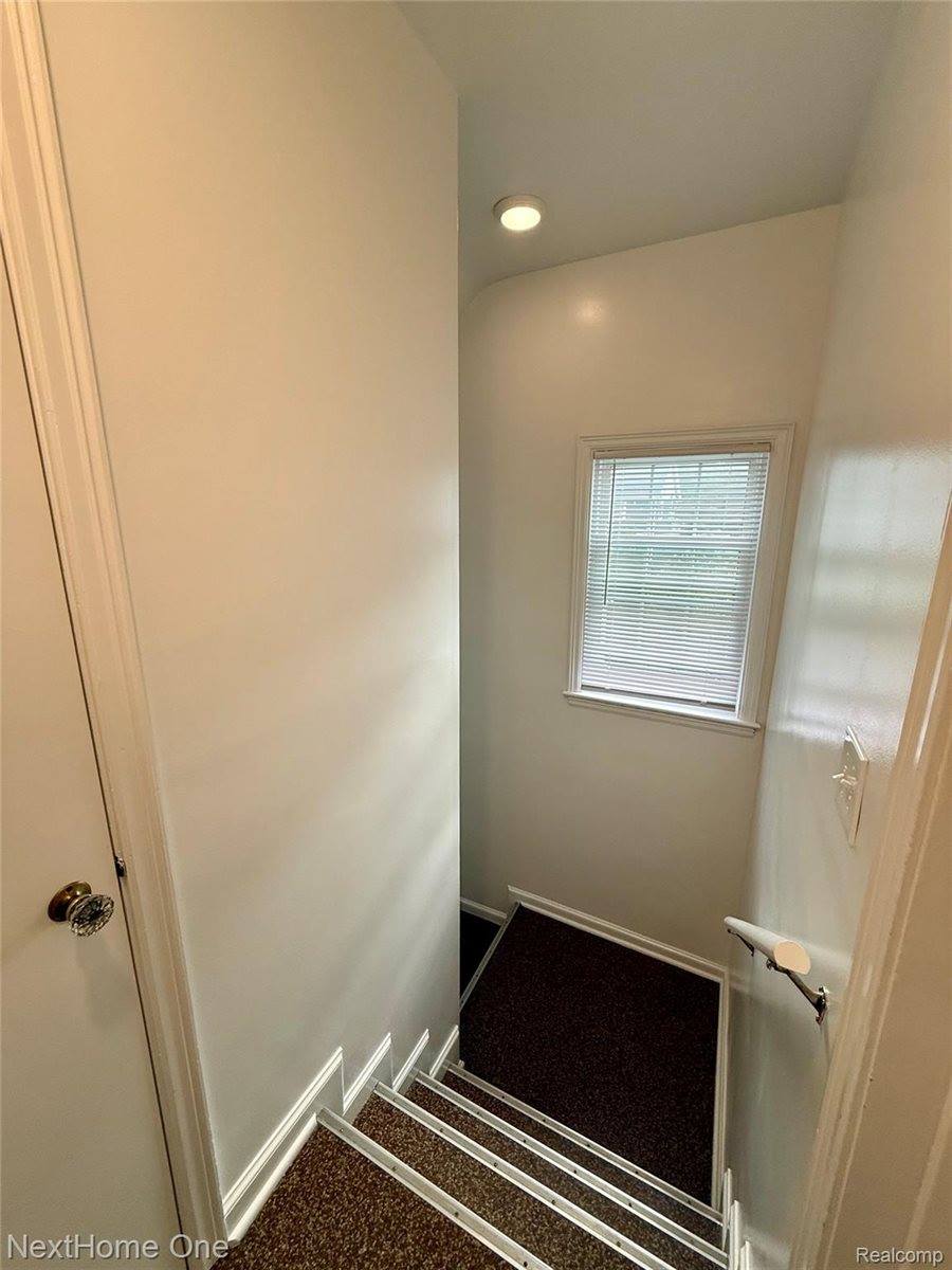 734-736 Briarcliff Road, Jackson, MI 49203
