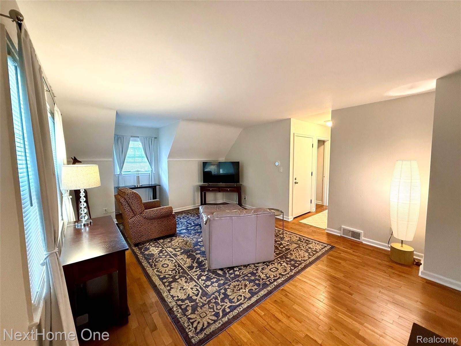 734-736 Briarcliff Road, Jackson, MI 49203