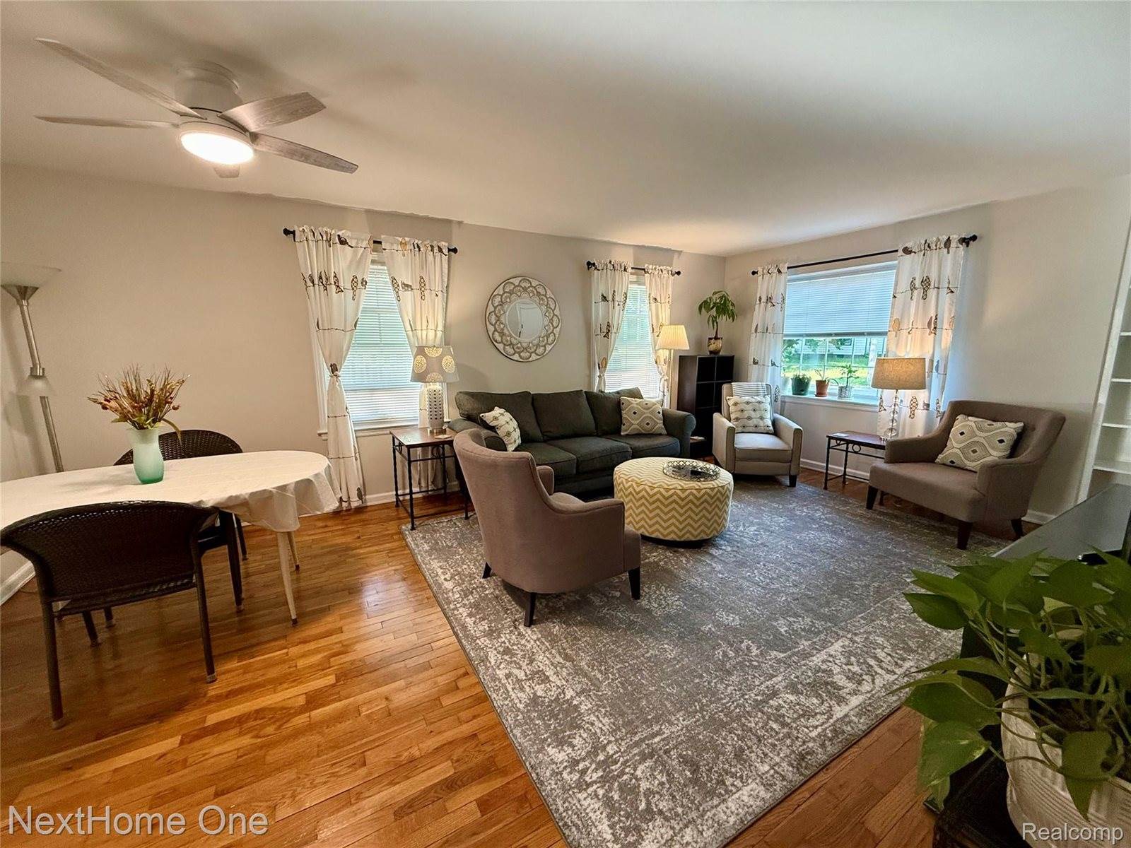 734-736 Briarcliff Road, Jackson, MI 49203
