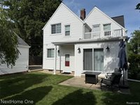 734-736 Briarcliff Road, Jackson, MI 49203