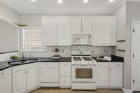 119 Riverwalk Lane, Jamestown, NC 27282