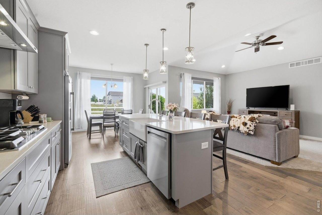 657 Boxwood Dr, Windsor, CO 80550
