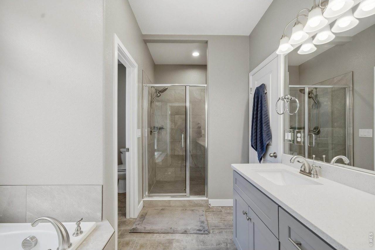 657 Boxwood Dr, Windsor, CO 80550
