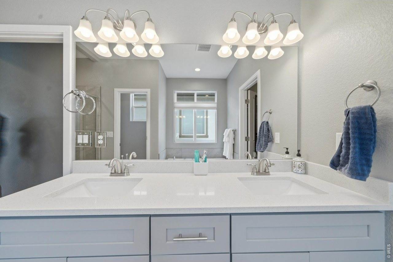 657 Boxwood Dr, Windsor, CO 80550