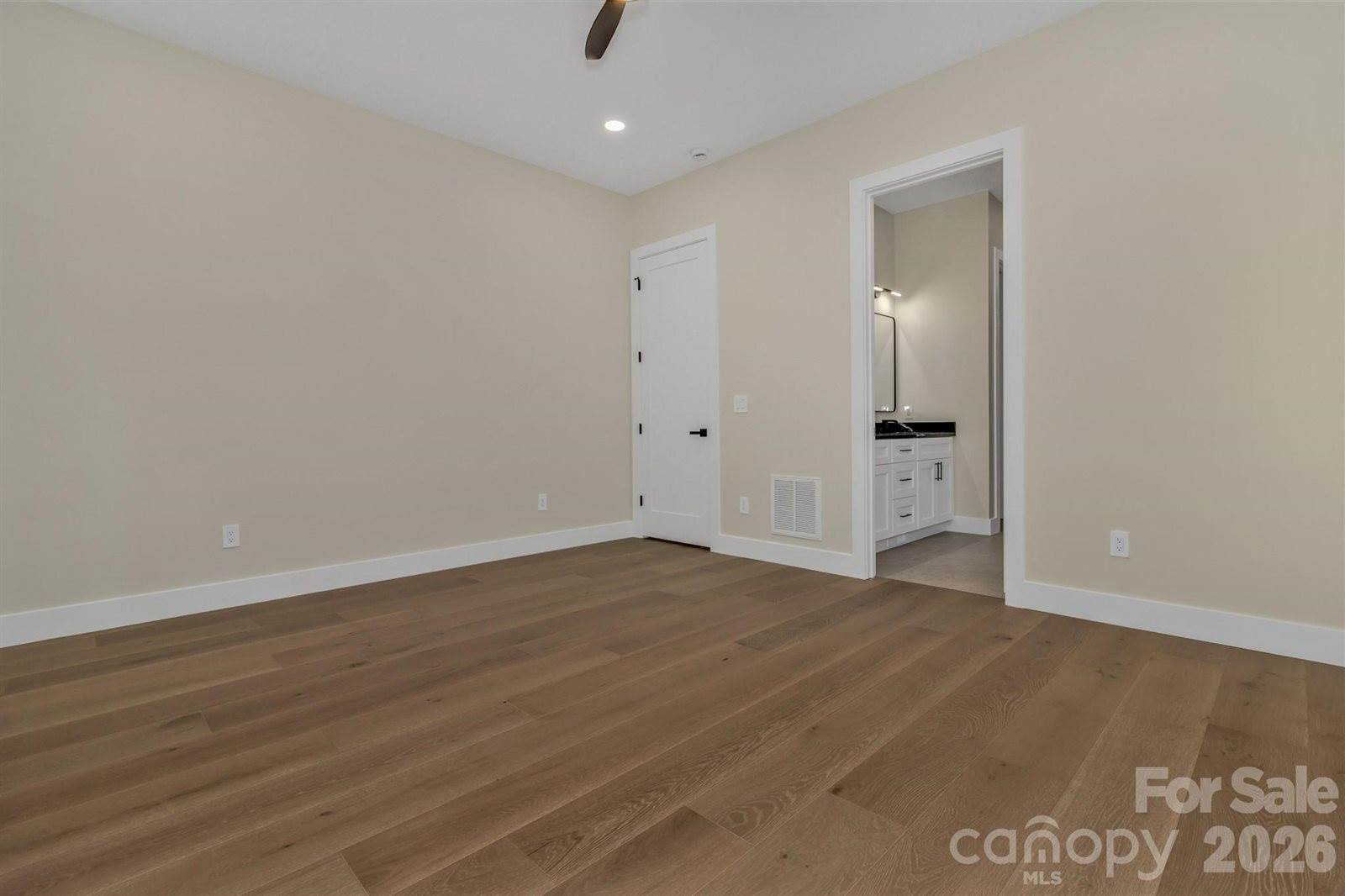 63 Winding Ridge Road, Fairview, NC 28730