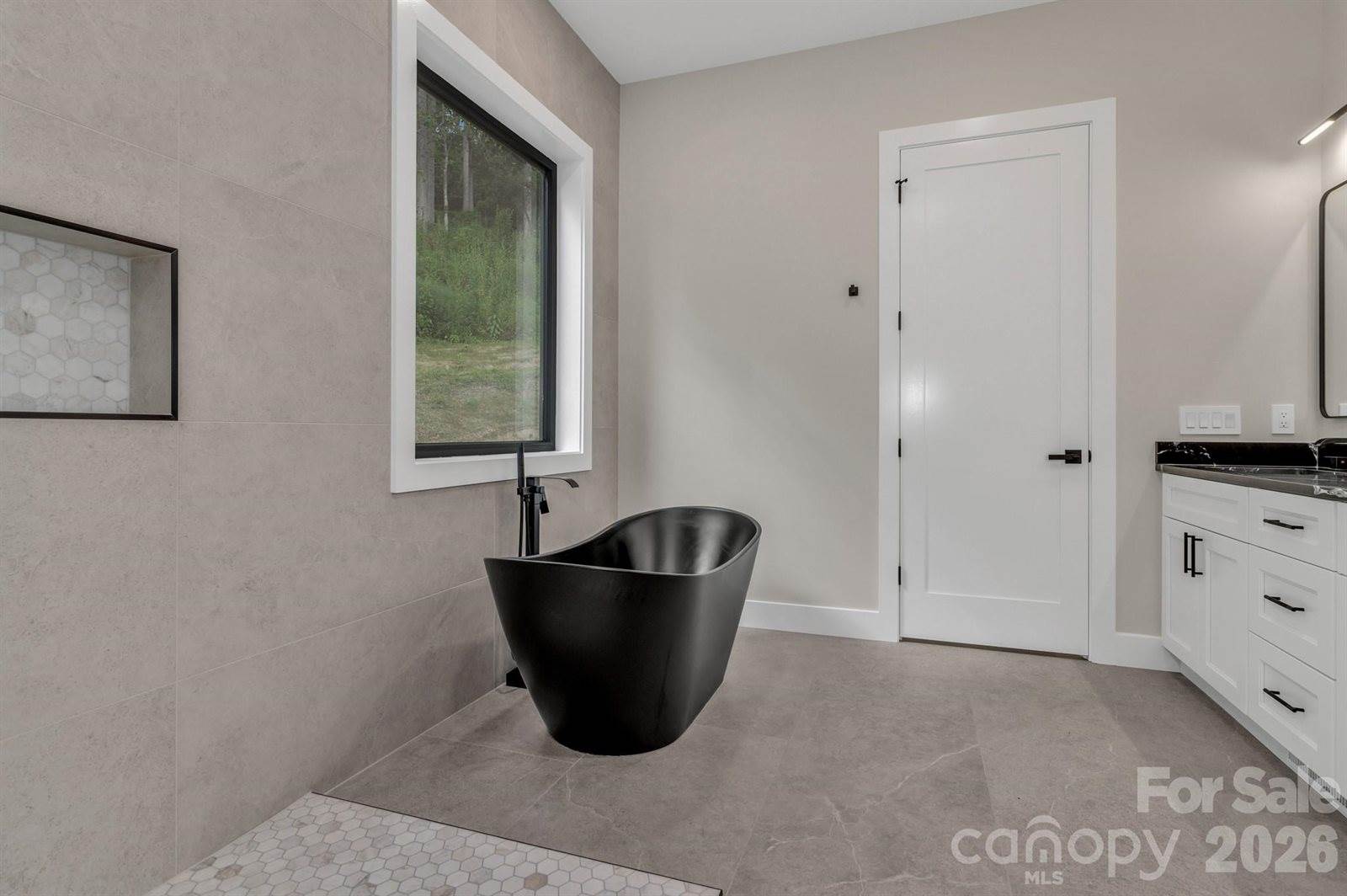 63 Winding Ridge Road, Fairview, NC 28730