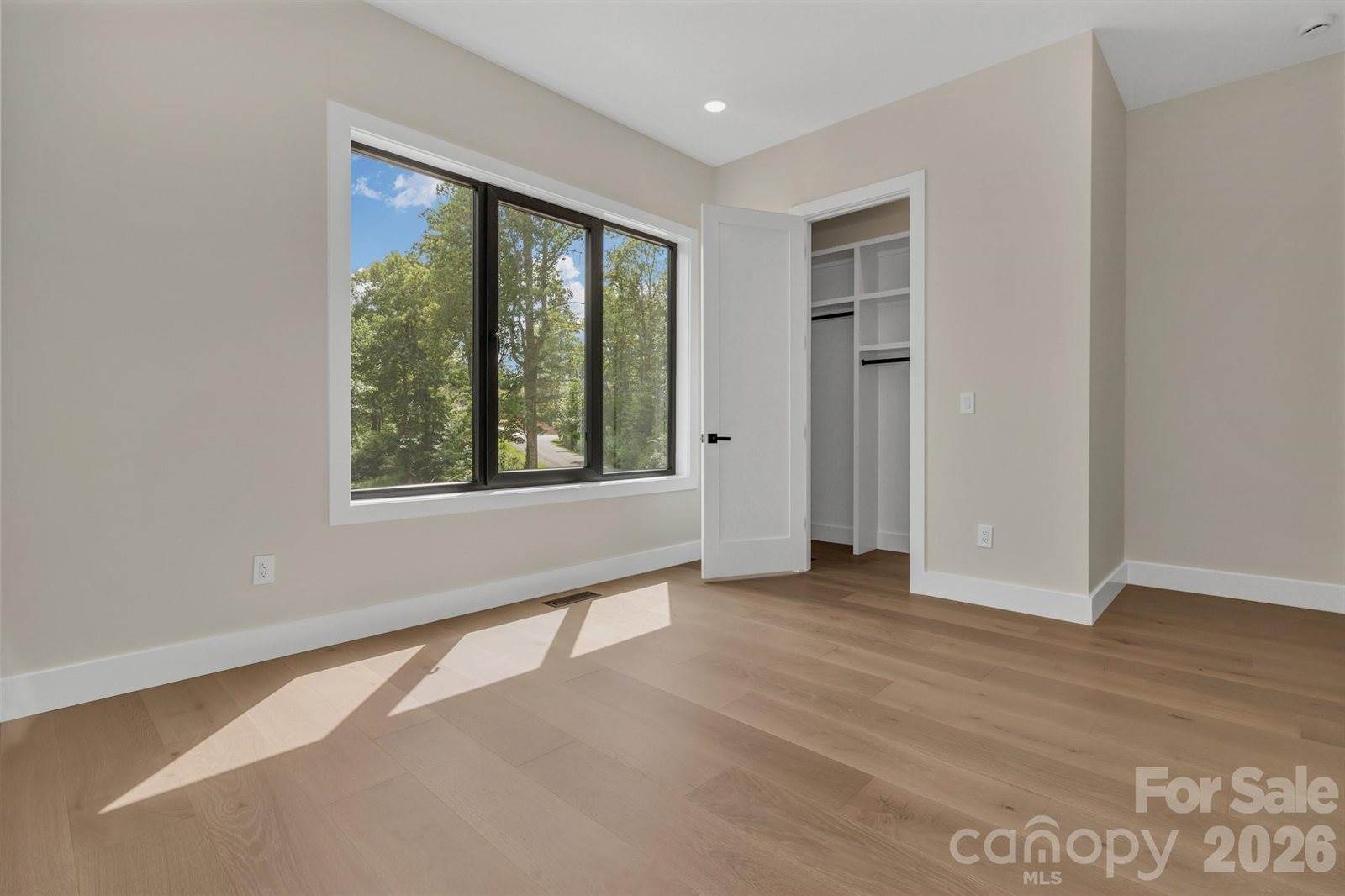 63 Winding Ridge Road, Fairview, NC 28730