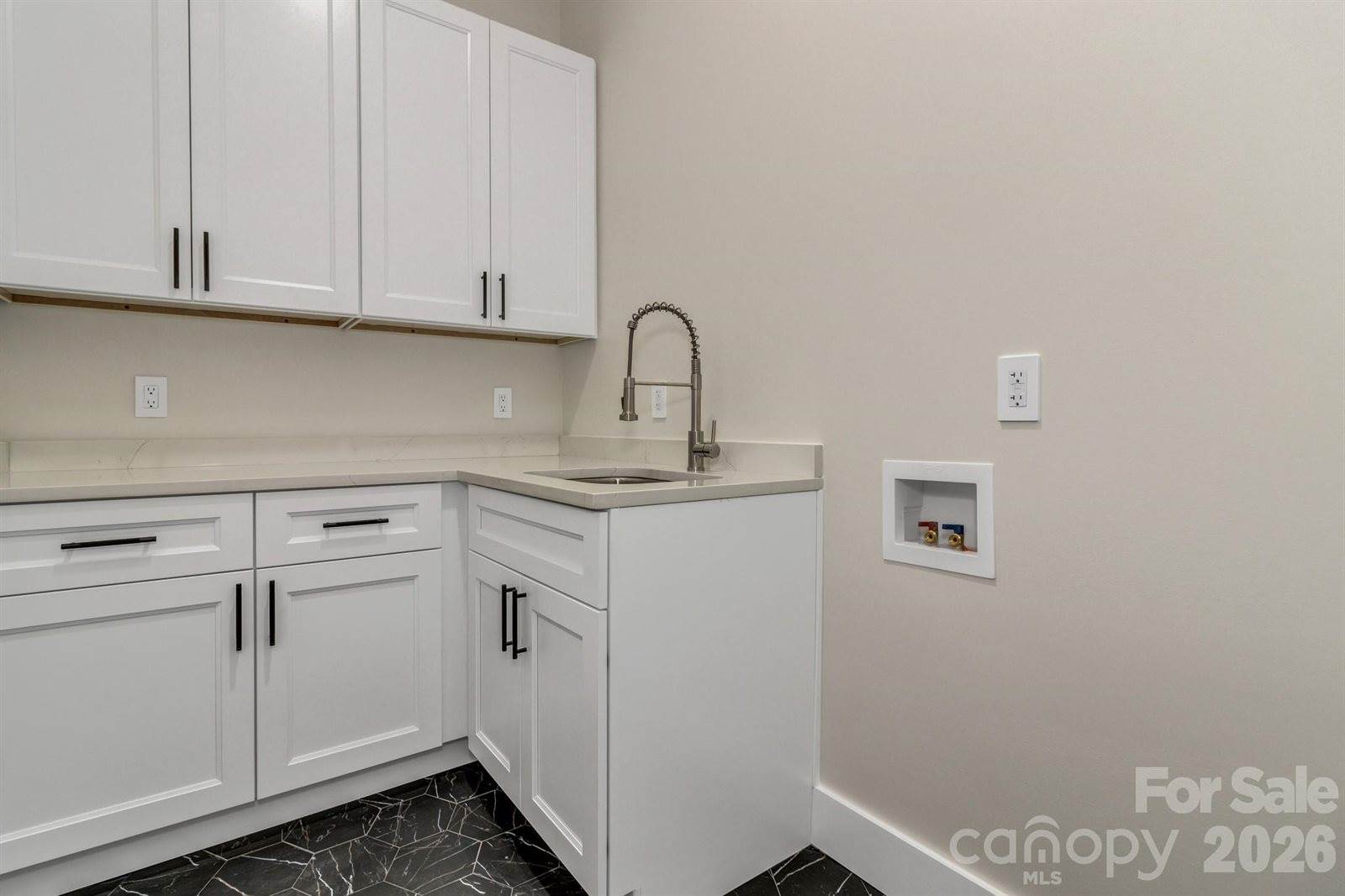 63 Winding Ridge Road, Fairview, NC 28730