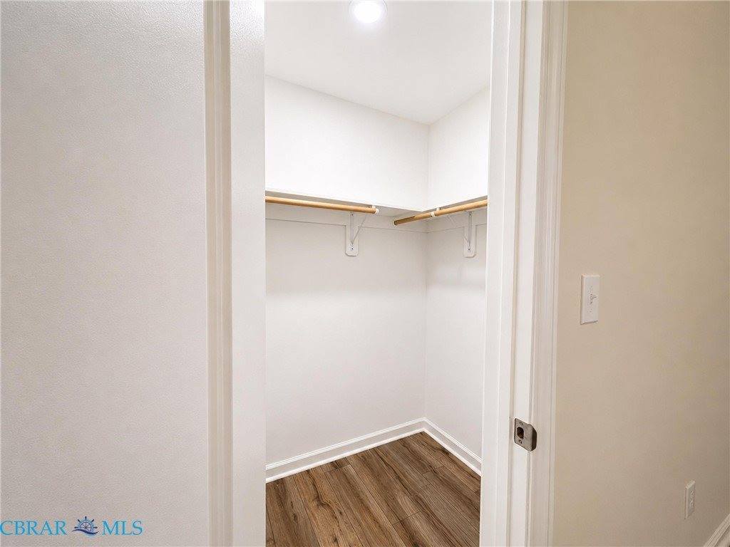 30 landing reach Court, Hartfield, VA 23071