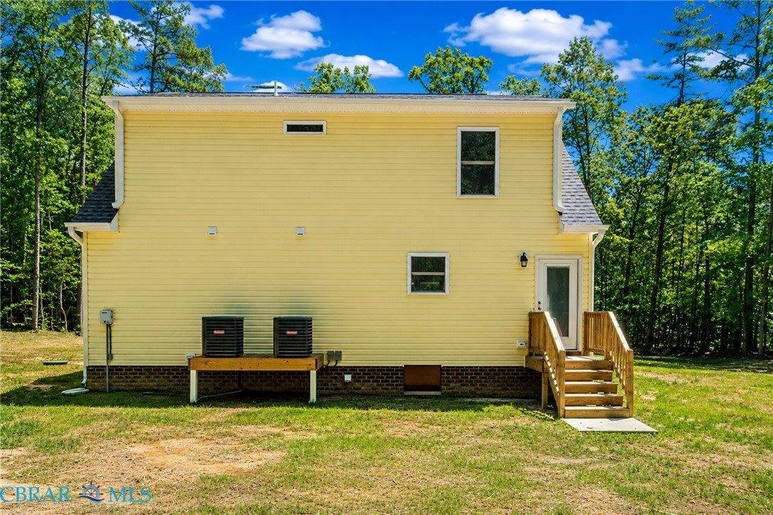 30 landing reach Court, Hartfield, VA 23071