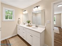 30 landing reach Court, Hartfield, VA 23071