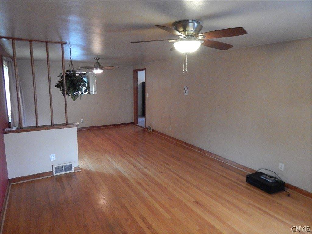 217 Briggs Street, Syracuse, NY 13208